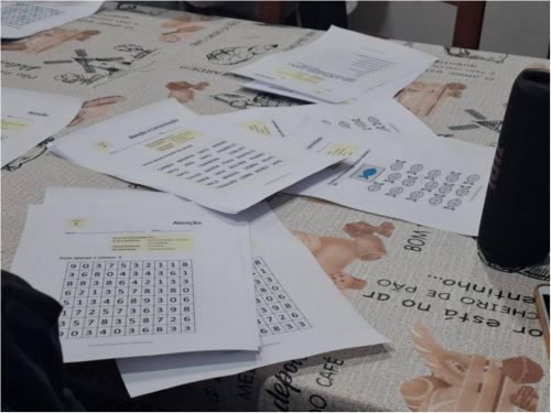 ATIVIDADE F&Iacute;SICA E COGNITIVA - CENTROS DE CONVIVO DE SANTA CRUZ